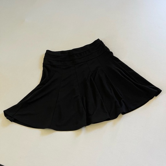 INC International Concepts Black flowy knee length skirt S - Picture 8 of 8